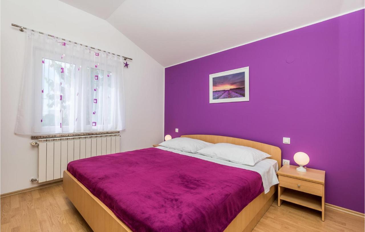 2 Bedroom Beautiful Apartment In Rukavac Rukavac  Kültér fotó